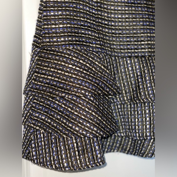 NWT BCBGeneration Ruffle Tweed Skirt size 4 blue black - Picture 3 of 7